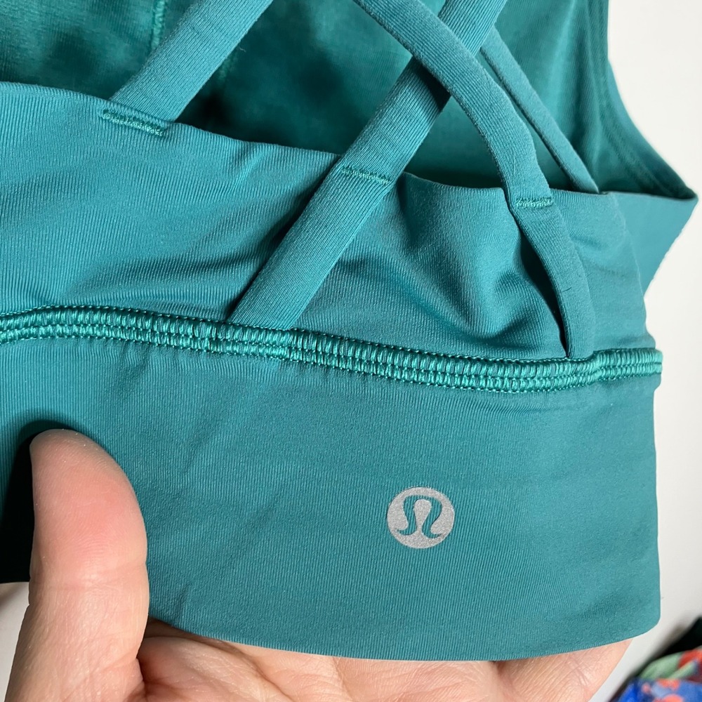 Lululemon energy‎ longline sports bra tread women's size 4 athletic 
Activewear - Picture 5 of 7